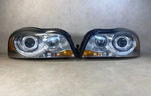 Volvo XC90 Headlights/headlamps set 31111845 043519