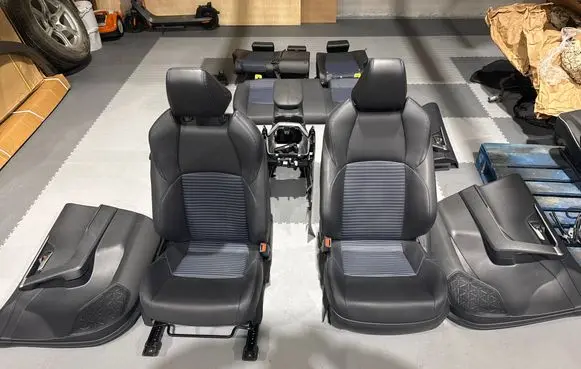 Toyota RAV 4 (XA50) Interior set 