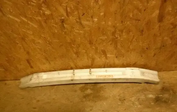 Subaru Legacy Front bumper foam support bar 57705AJ040