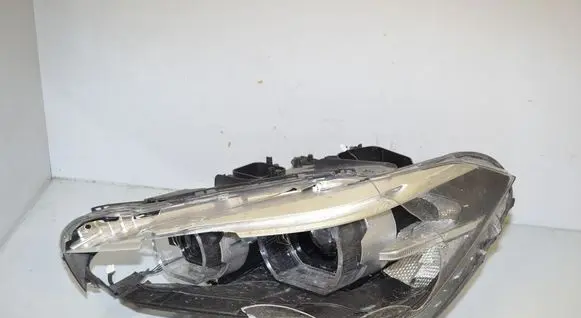 BMW X1 F48 F49 Headlight/headlamp 7495003 7436461 63117436461