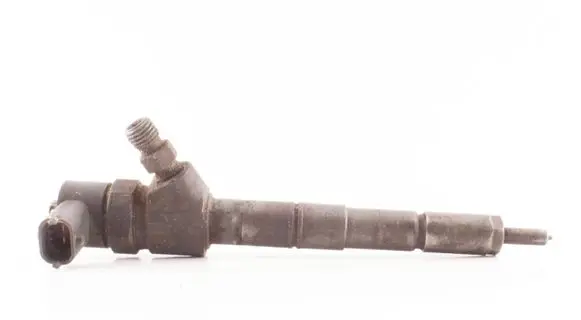 Toyota Yaris Fuel injector 0445110154
