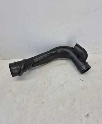 Mazda CX-9 Turbo air intake inlet pipe/hose PY8W13231