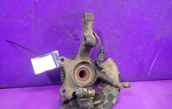 Volkswagen Golf IV Front wheel hub spindle knuckle