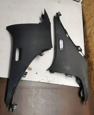 Mercedes-Benz GLC C253 (D)pillar trim (top) A2536903300