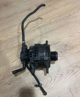 Opel Astra H Generator/alternator 