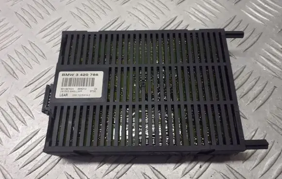BMW X3 E83 Light relay 3420786