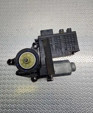 Citroen C4 I Picasso Front door window regulator motor 9674032480 400964F 22102111