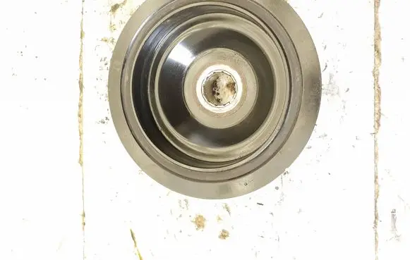 Mercedes-Benz C W205 Crankshaft pulley A2740301203