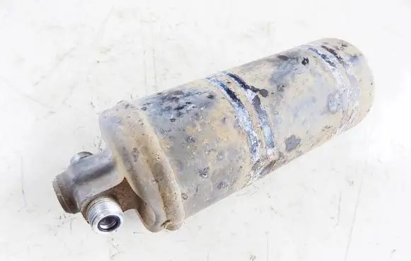 Mitsubishi Pajero Air conditioning (A/C) air dryer 