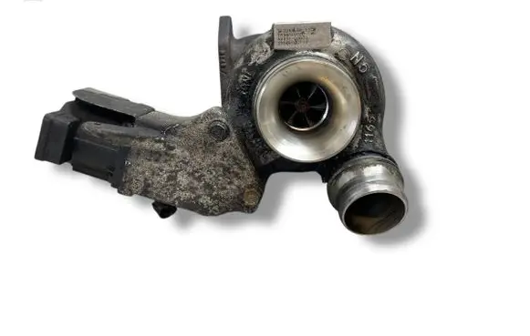 BMW 1 E81 E87 Turbo 781019903D 4933500220 08062800104