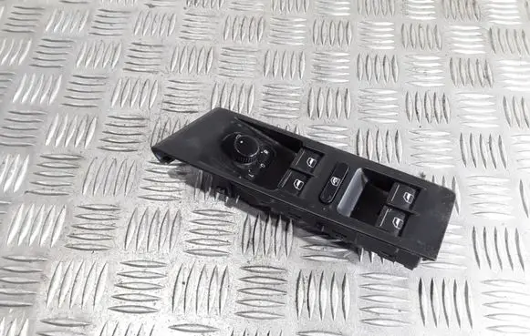 Volkswagen PASSAT B7 Electric window control switch 3AB857857A 1K1959857B