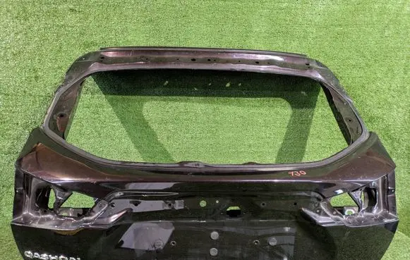 Nissan Qashqai Truck tailgate 
