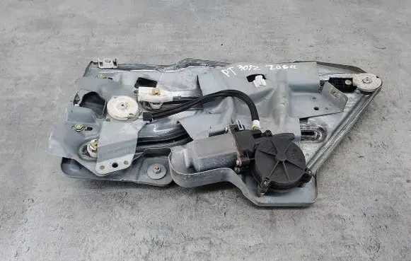 Peugeot 206 CC Rear door window regulator with motor 9636597280D