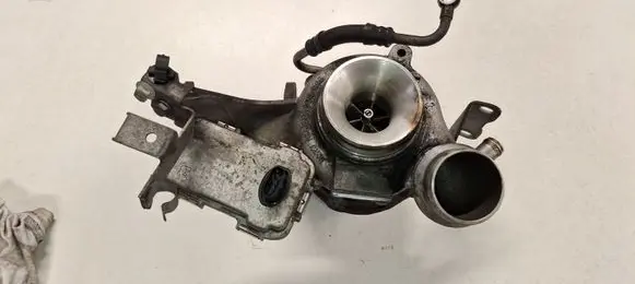 BMW 3 F30 F35 F31 Turbo 8518204 2174101 A2C30724900