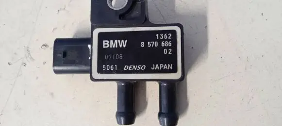 BMW 3 F30 F35 F31 Exhaust gas pressure sensor 8570686
