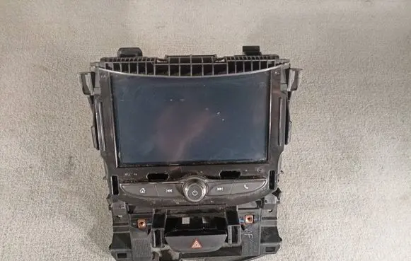Chevrolet Cruze II Screen/display/small screen