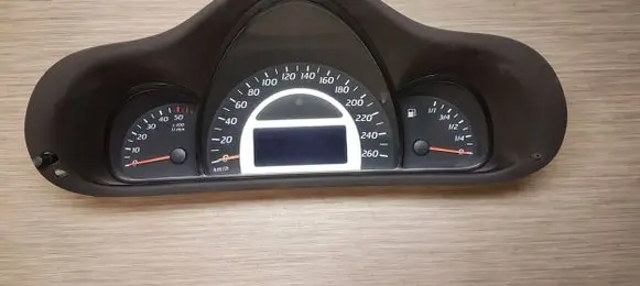 Mercedes-Benz C W203 Speedometer (instrument cluster) A2035408547