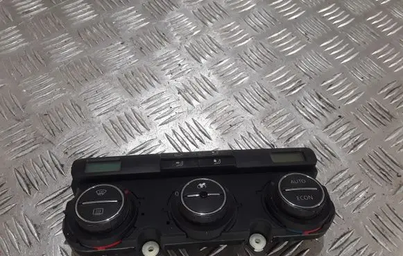 Volkswagen Touran I Climate control unit