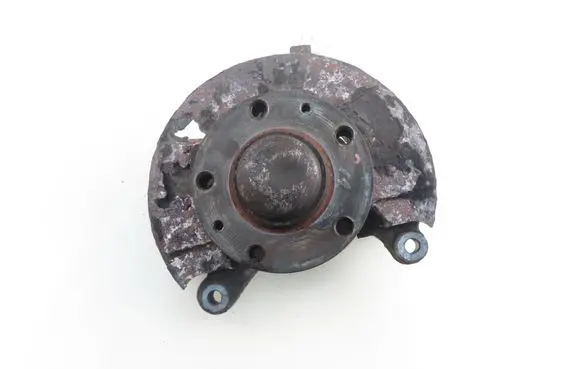 Iveco Daily 3rd gen Front wheel hub spindle knuckle 