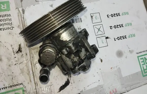 Power steering pump
