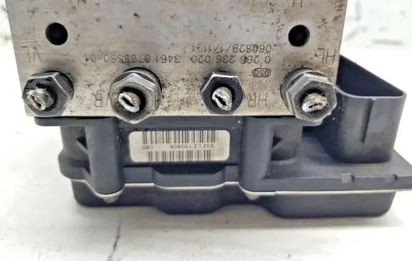 BMW 5 E60 E61 ABS Pump 0265236020 nr4096