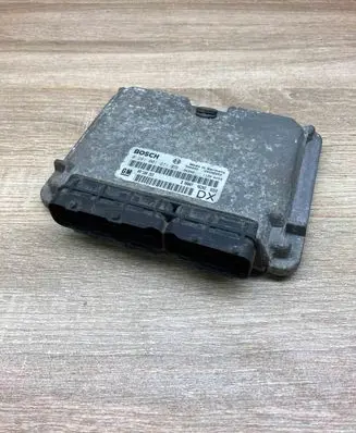 Opel Astra G Engine control unit/module ECU 0281001971 09180353 USED