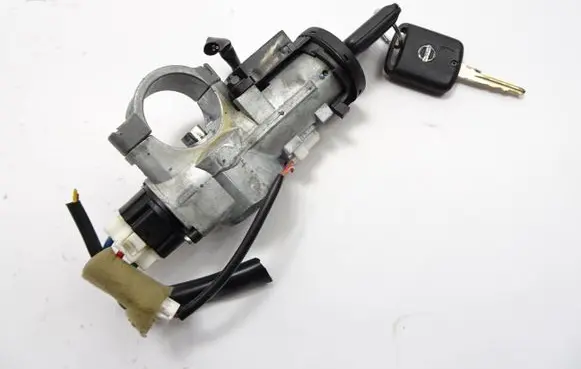 Nissan Qashqai Ignition lock N0502825
