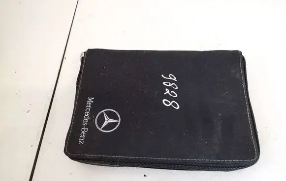 Mercedes-Benz C AMG W204 Owners service history hand book 