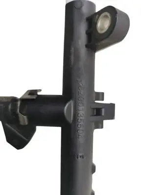 Renault Megane I Fuel injector supply line/pipe 