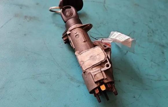 Volkswagen Transporter - Caravelle T5 Ignition lock 4B0905851C IMPRK1392356