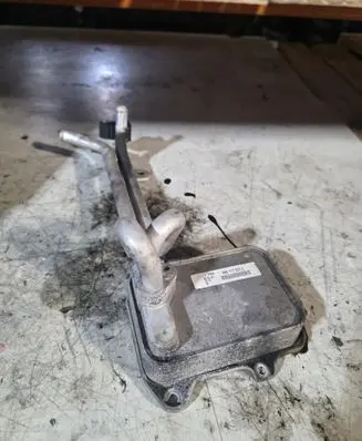 Engine oil radiator