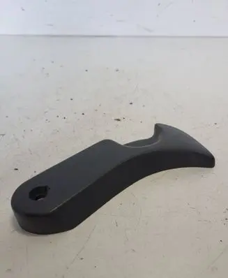 BMW 5 E39 Engine bonnet (hood) release handle 8226621