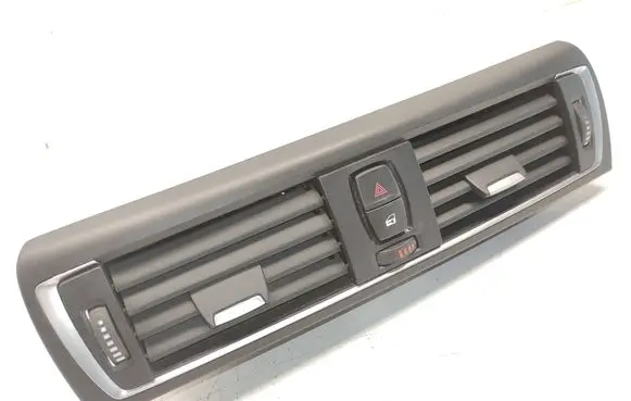 BMW 1 F20 F21 Dash center air vent grill 9317945 523981 64229317945