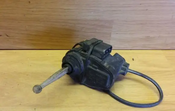 Headlight level adjustment motor