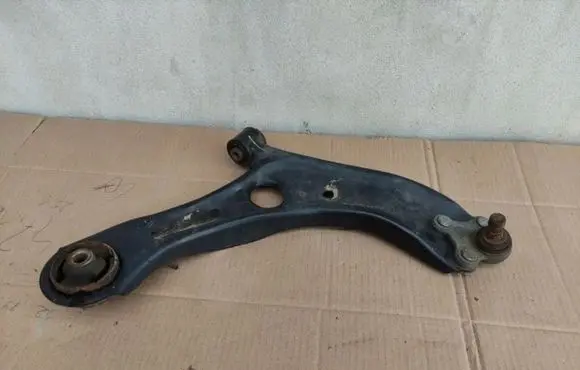 Hyundai Tucson TL Front control arm