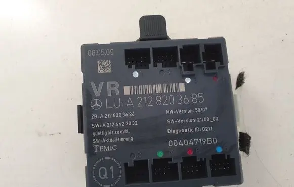 Mercedes-Benz E W212 Door control unit/module A2128203685