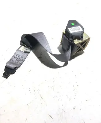 Rear seatbelt