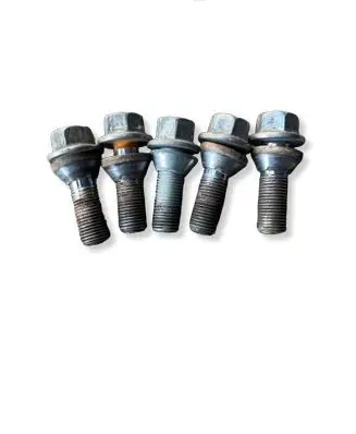 Volvo V60 Nuts/bolts 