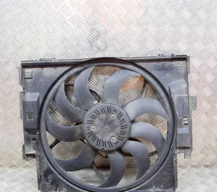 BMW 3 F30 F35 F31 Radiator cooling fan shroud 8641947 9450031