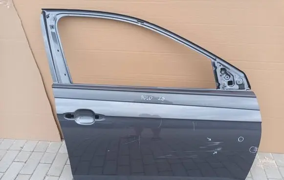 Volkswagen Polo VI Front door 2GS831312