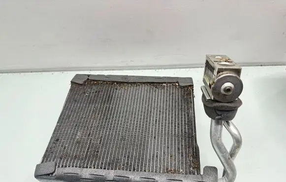 Air conditioning (A/C) radiator (interior)