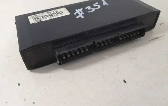 BMW 5 E34 Light module LCM 8350376