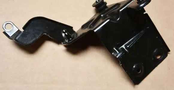 Volkswagen Golf VII ABS pump bracket 5Q1614235
