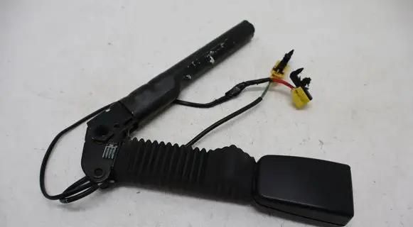 Mercedes-Benz ML W164 Front seatbelt