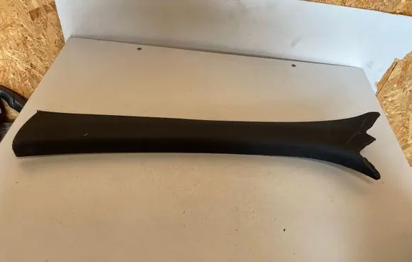 Mercedes-Benz C W204 (A) pillar trim A2046900125