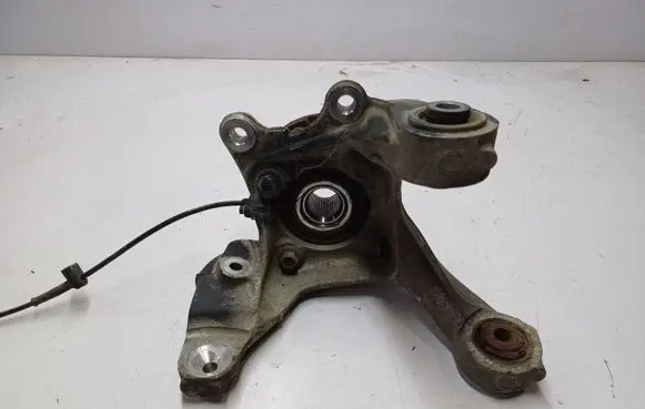 Ford Mustang VI Rear wheel hub FR3C5A970BB