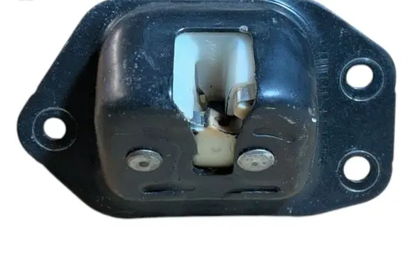 Nissan Juke I F15 Loading door lock 