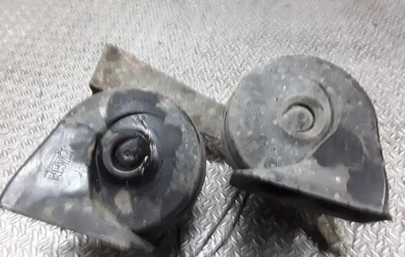 Peugeot 807 Horn signal 0055306