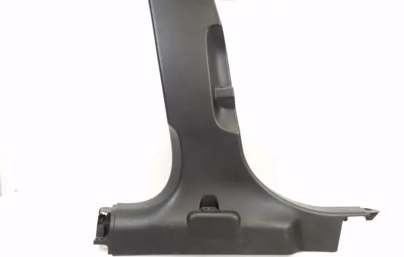 Maserati Ghibli (B) pillar trim (bottom) 670019817