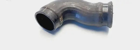 Audi A4 S4 B7 8E 8H Intercooler hose/pipe 8E0145837G